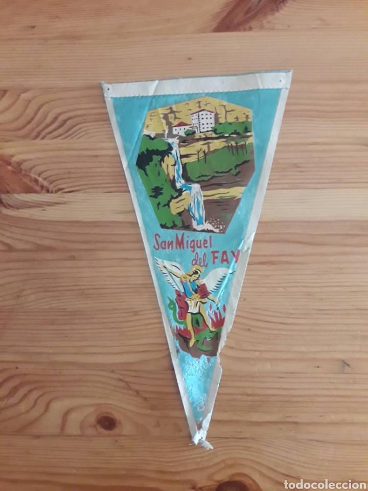 Galhardetes de cole&ccedil;&atilde;o: Banderin Sant Miguel del Fay Sant Miquel del fai