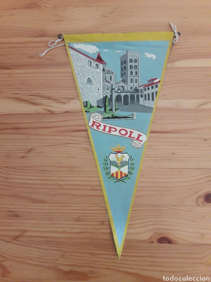 Banderines de colecci&oacute;n: Banderin Ripoll - Foto 1