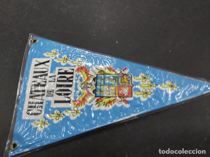 Collection pennants: ANTIGUO BANDERIN LOIRE