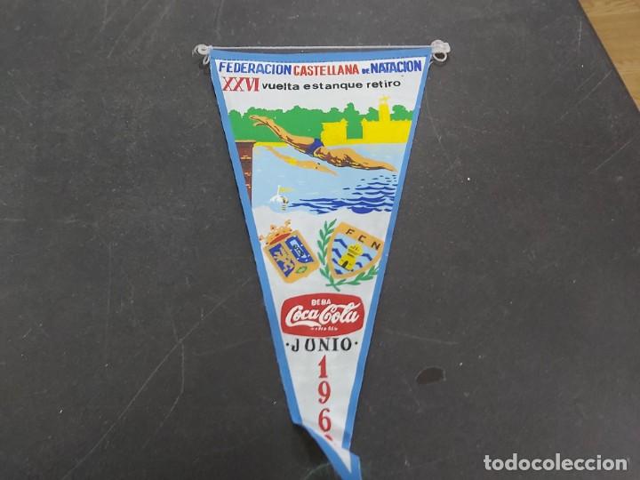 Bandierine di collezione: ANTIGUO BANDERIN RETIRO NATACION COCA COLA