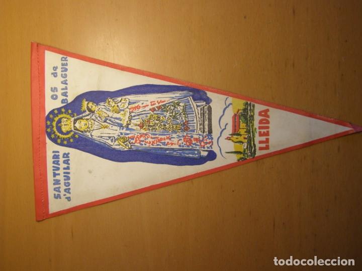 Galhardetes de cole&ccedil;&atilde;o: Banderin de Santuari de Os de Balaguer, a&ntilde;os 60.