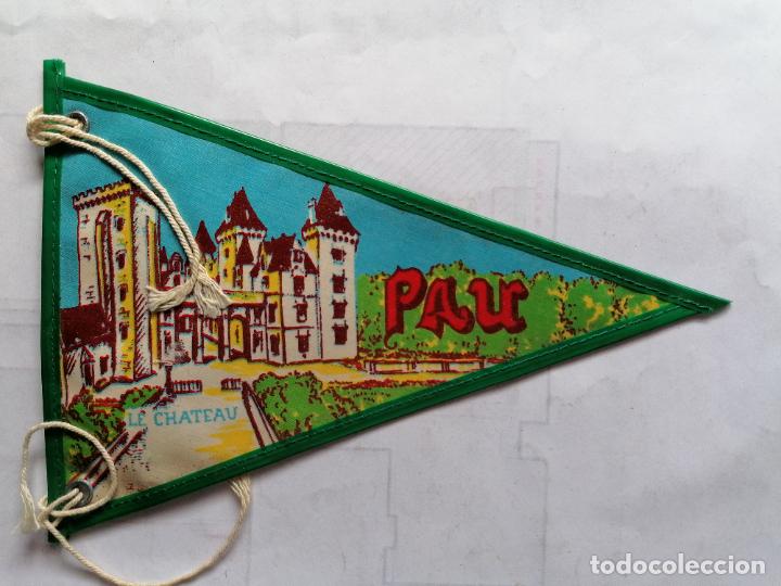 Bandierine di collezione: BANDERIN PAU - LE CHATEAU Y HENRI IV, A&Ntilde;OS 60