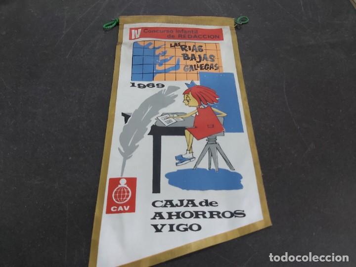 Galhardetes de cole&ccedil;&atilde;o: BANDERIN ANTIGUO DE CURSO DE REACCION RIAS BAIXAS