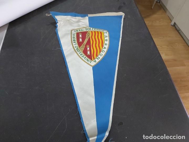 Collection pennants: BANDERIN ANTIGUO DE UNIVERSIDAD LABORAL FRANCISCO FRANCO