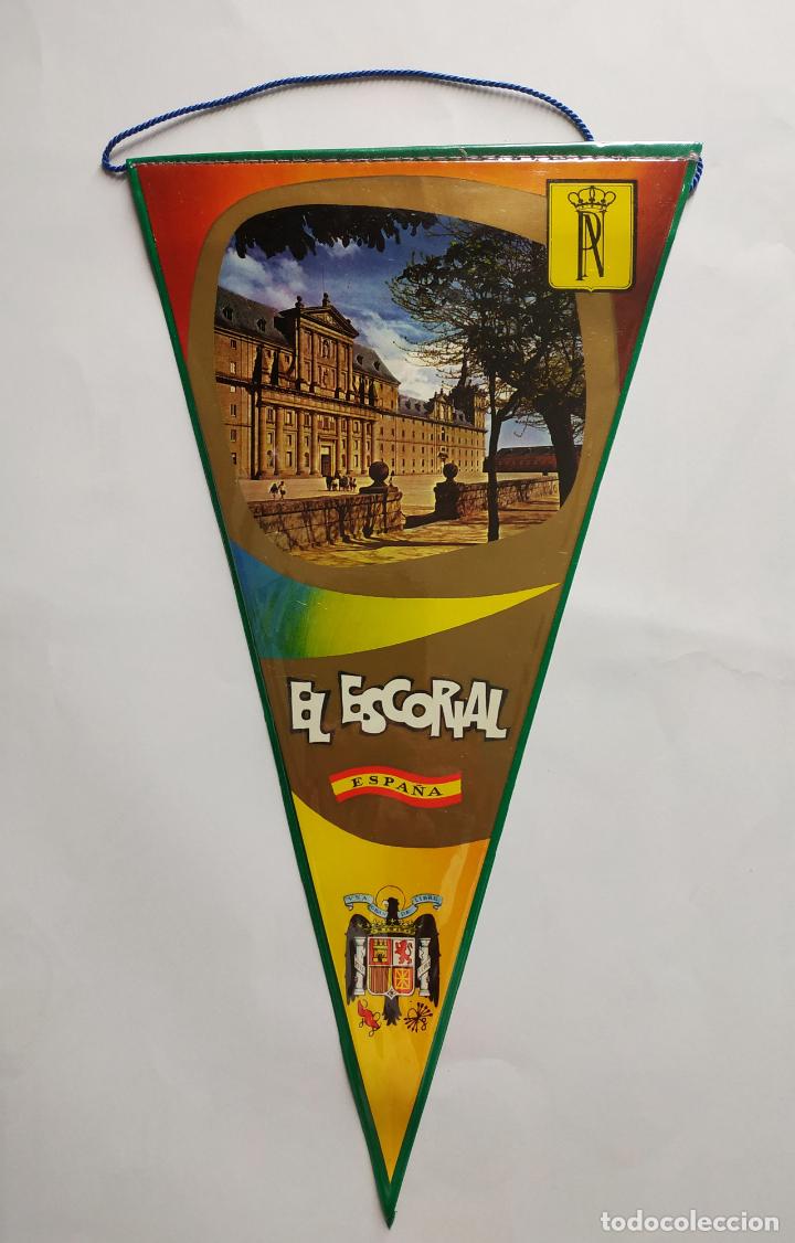 Galhardetes de cole&ccedil;&atilde;o: ANTIGUO BANDER&Iacute;N EL ESCORIAL