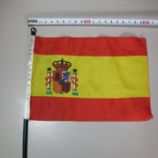 Banderines de colección: BANDERIN DE SOBREMESA CON ESCUDO DE ESPAÑA. Lote 214740820
