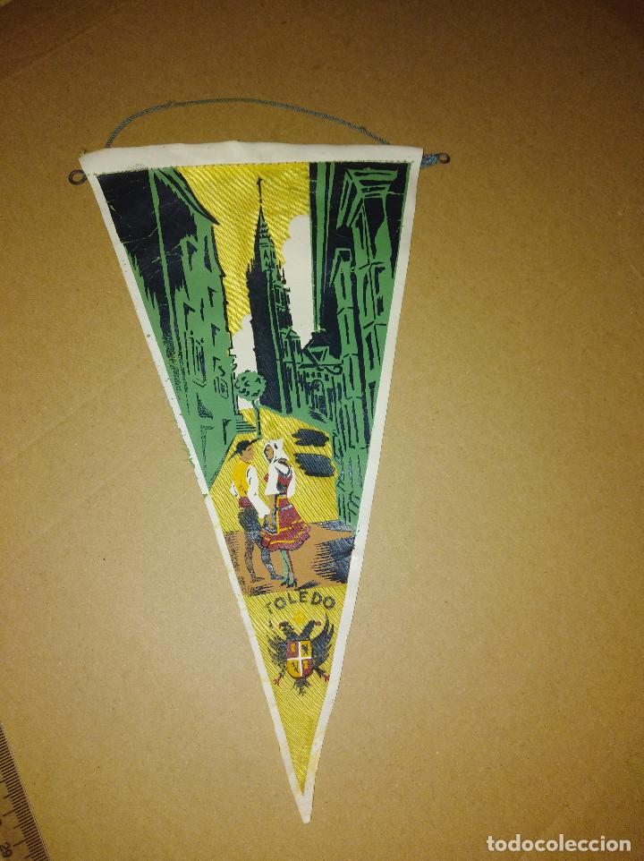 Banderines de colecci&oacute;n: banderin toledo - Foto 1