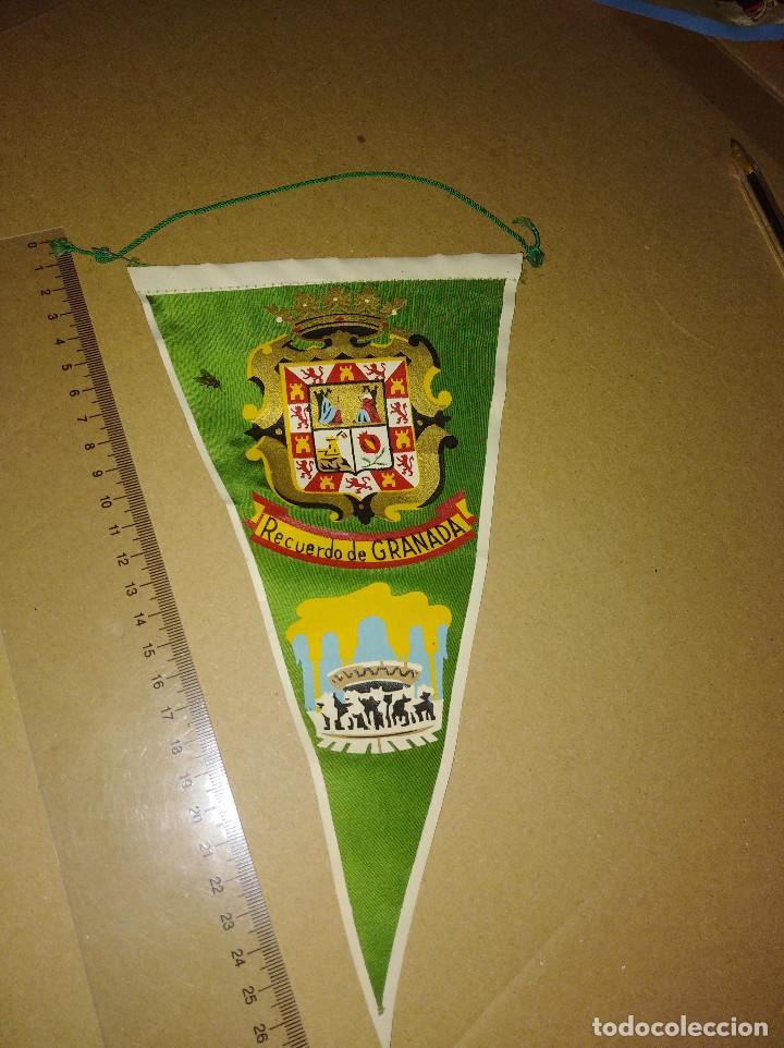 Banderines de colecci&oacute;n: banderin recuerdo granada a&ntilde;os 60