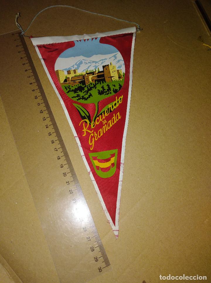 Banderines de colecci&oacute;n: banderin recuerdo granada a&ntilde;os 60