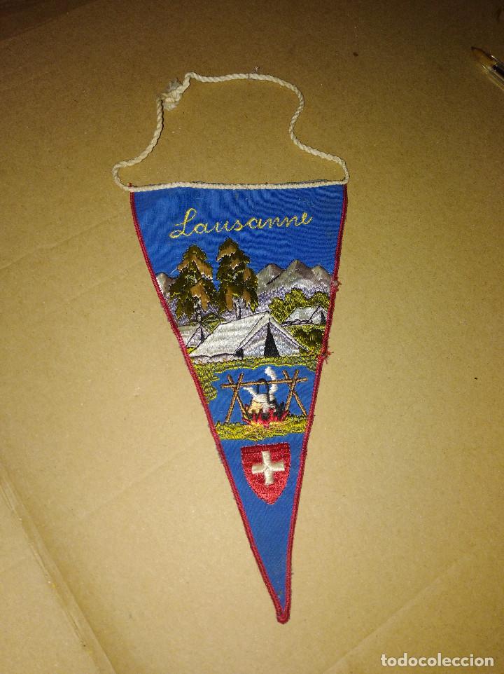 Galhardetes de cole&ccedil;&atilde;o: banderin de tela bordado lausanne suiza a&ntilde;os 60
