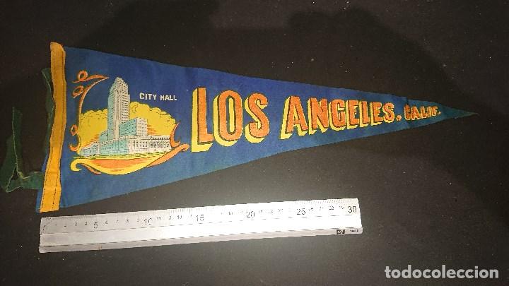 Sammlung von Wimpeln: ANTIGUO BANDERIN - LOS ANGELES CITY HALL , 42 CM DE LARGO, LEER DESCRIPCION