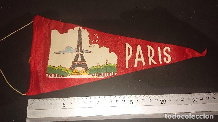 Sammlung von Wimpeln: ANTIGUO BANDERIN - PARIS , 28 CM DE LARGO , LEER DESCRIPCION
