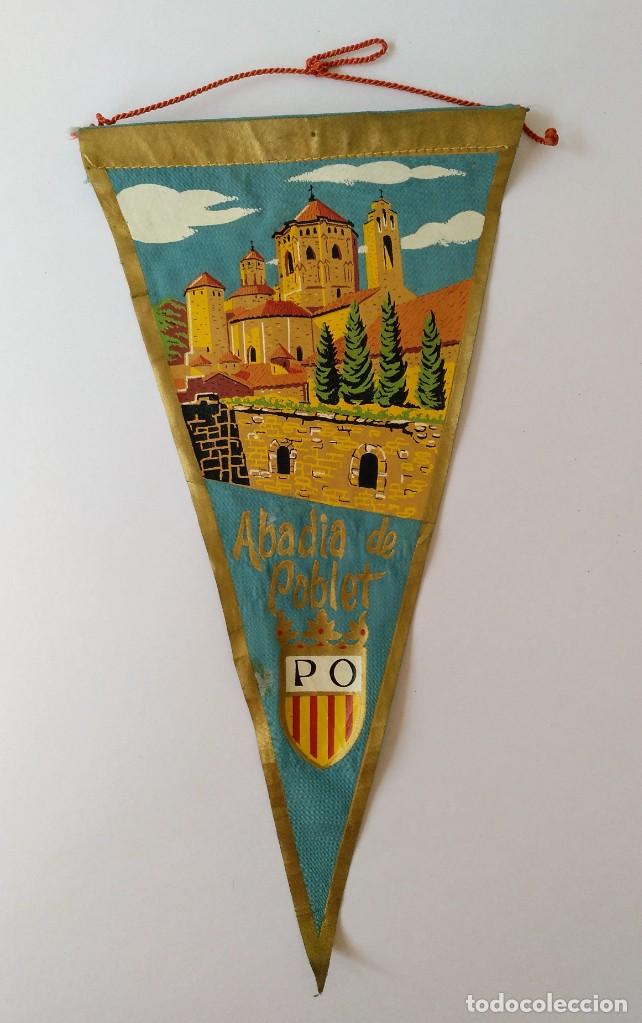 Fanions de collection: BANDER&Iacute;N DE MONATERIO DE POBLET (TARRAGONA) - A&Ntilde;O 1970 APROXIMADAMENTE