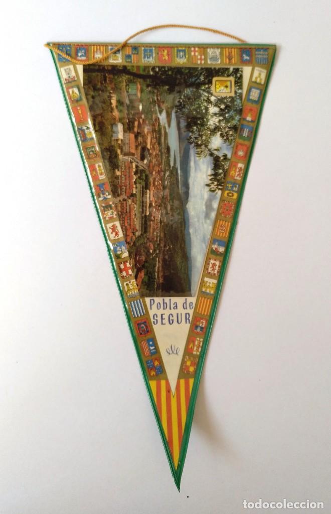 Sammlung von Wimpeln: BANDERIN DE LA POBLA DE SEGUR - A&Ntilde;O 1970 APROXIMADAMENTE