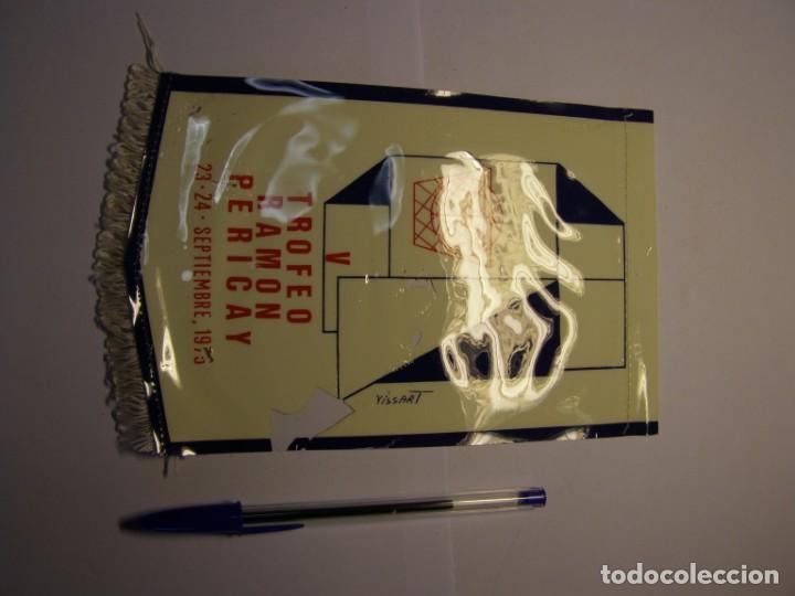 Bandierine di collezione: Bander&iacute;n de V trofeo Pericay, a&ntilde;o 1975. Basquet.