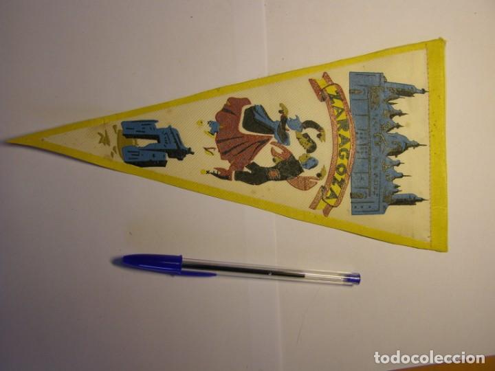 Bandierine di collezione: Bander&iacute;n de Zaragoza, a&ntilde;os 60.