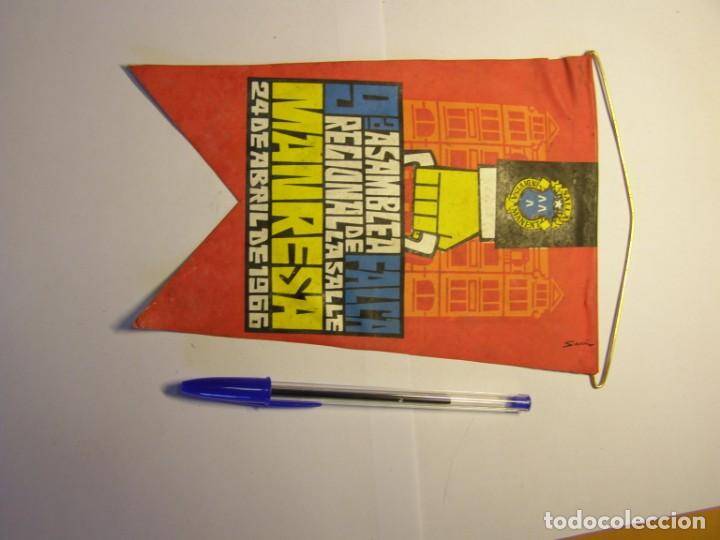 Bandierine di collezione: Bander&iacute;n de la Asamblea Regional de Lasalle, Manresa, a&ntilde;o 1966.