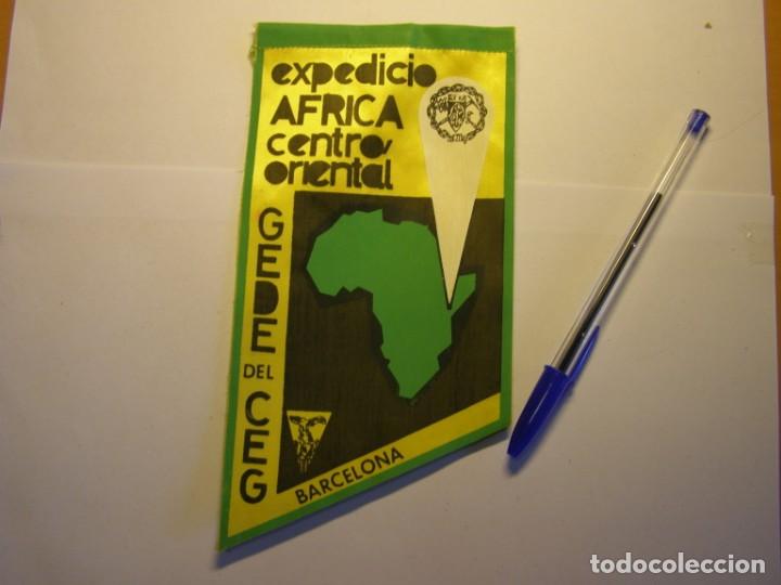 Fanions de collection: Bander&iacute;nexpedici&oacute;n &Aacute;frica Central Oriental. A&ntilde;os 60. Club Excursionista Gracia.