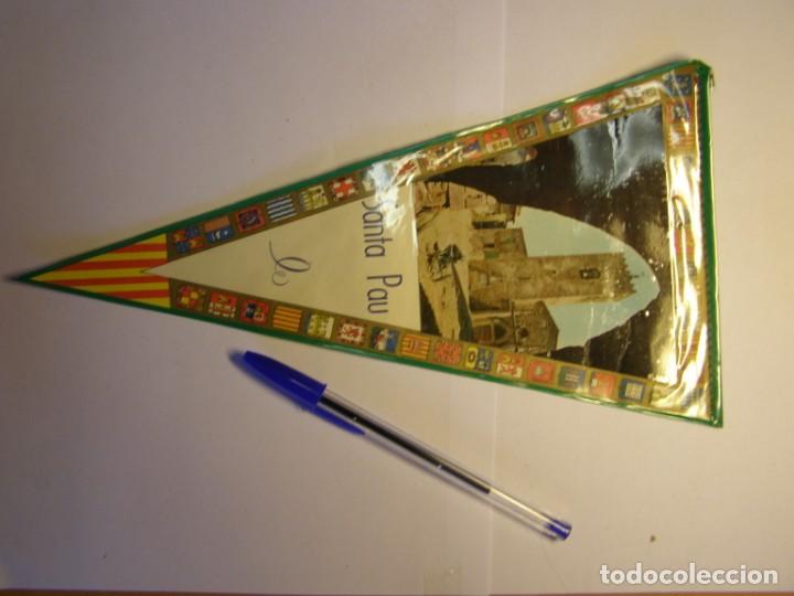 Fanions de collection: Bander&iacute;n de Santa Pau, a&ntilde;os 60.