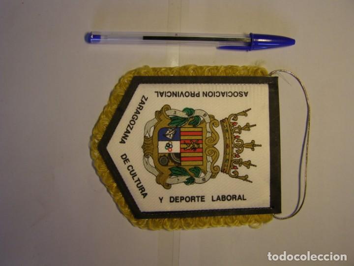 Galhardetes de cole&ccedil;&atilde;o: Bander&iacute;n de la Asociaci&oacute;n Zaragozana de Cultura y Deporte. A&ntilde;os 60.