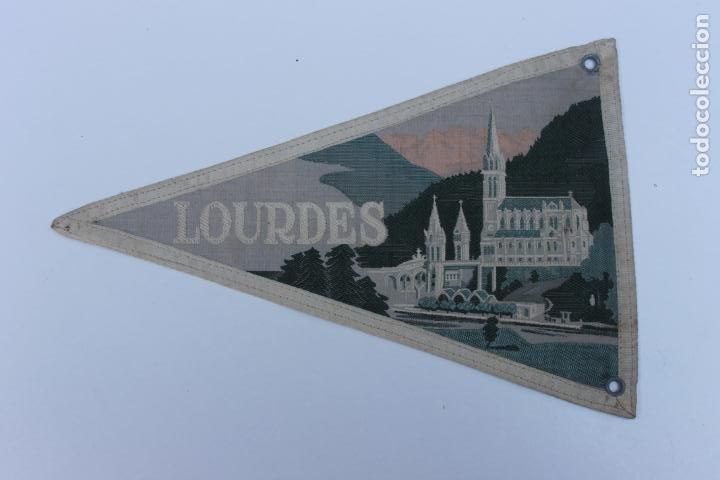 Bandierine di collezione: ANTIGUO BANDERIN LOURDES, A&Ntilde;OS 60-70