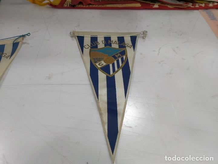 Sammlung von Wimpeln: ANTIGUO BANDERIN FUTBOL CLUB D MALAGA LOTE DE 2 BANDERINES DIFERENTES