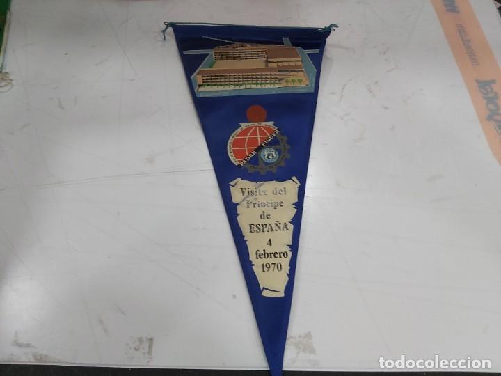 Sammlung von Wimpeln: ANTIGUO BANDERIN VISIYTA DEL PRINCIPE