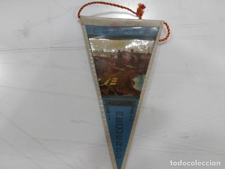 Sammlung von Wimpeln: ANTIGUO BANDERIN ALICANTE