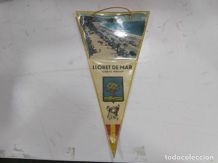 Sammlung von Wimpeln: ANTIGUO BANDERIN LLORET DE MAR