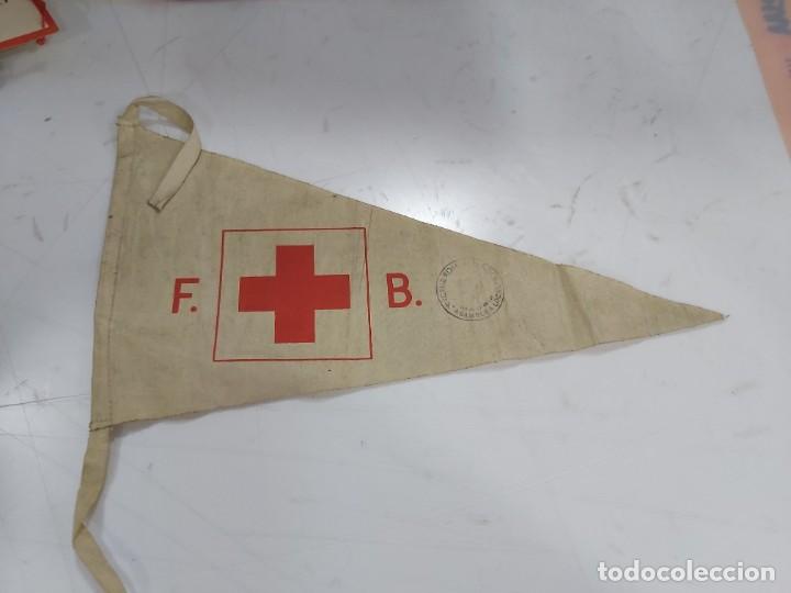 Sammlung von Wimpeln: ANTIGUO BANDERIN CRUZ ROJA