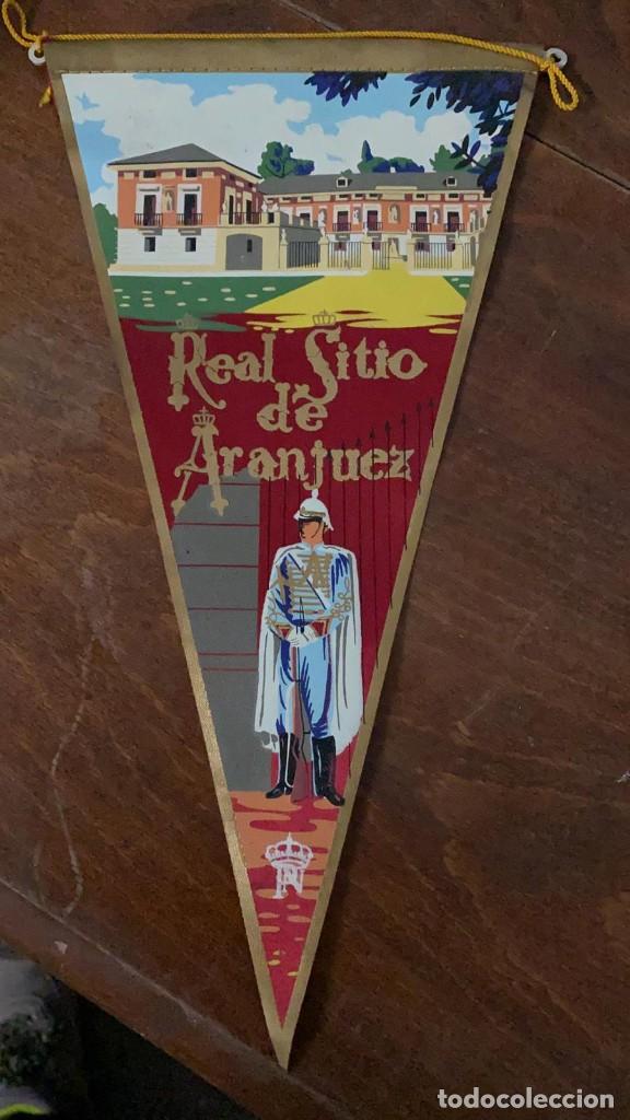 Fanions de collection: BANDERIN ANTIGUO REAL SITIO DE ARANJUEZ