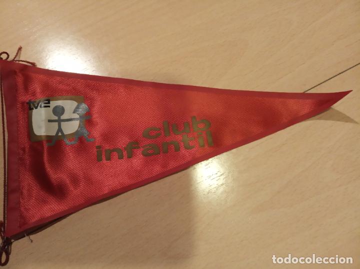 Sammlung von Wimpeln: BANDERIN TVE CLUB INFANTIL