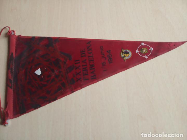 Sammlung von Wimpeln: BANDERIN-XXXII FERIA DE BARCELONA-TELA