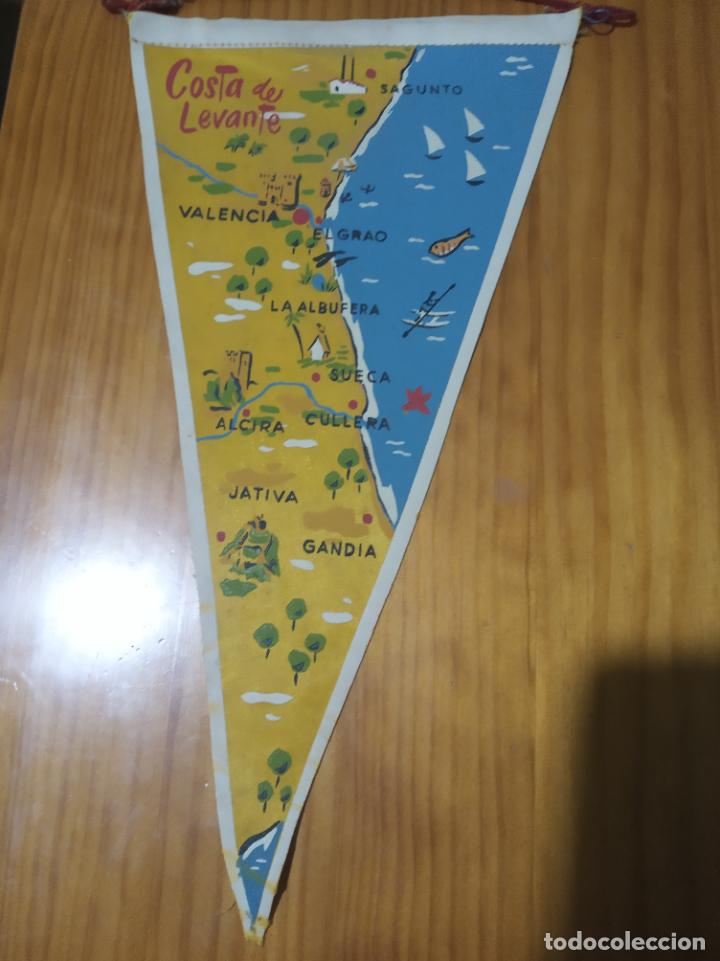 Sammlung von Wimpeln: BANDERIN-COSTA DE LEVANTE-DE TELA