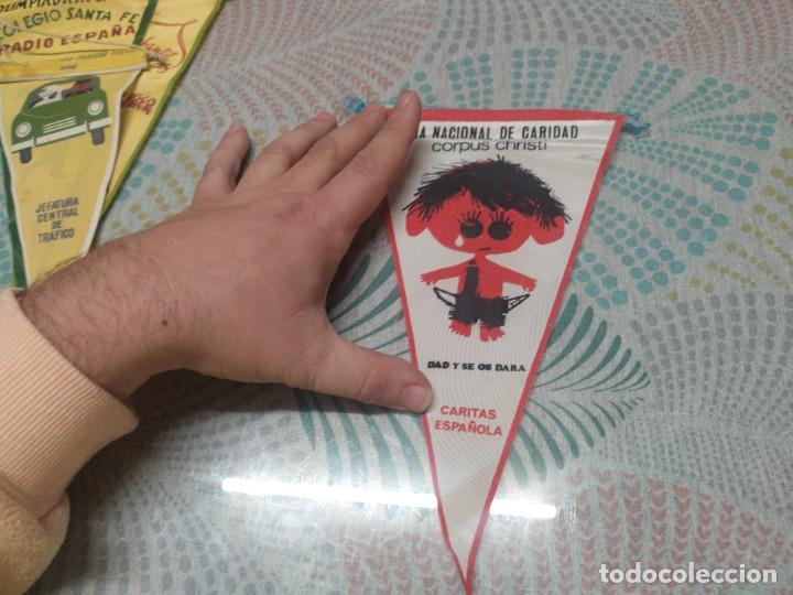 Sammlung von Wimpeln: ANTIGUO BANDERIN DIA NACIONAL DE CARIDAD CORPUS CHRISTI MIREN FOTOS