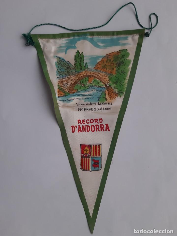 Bandierine di collezione: ANTIGUO BANDERIN DE TELA RECORD D'ANDORRA LA MASANA PONT ROMANIC SANT ANTONI TURISMO