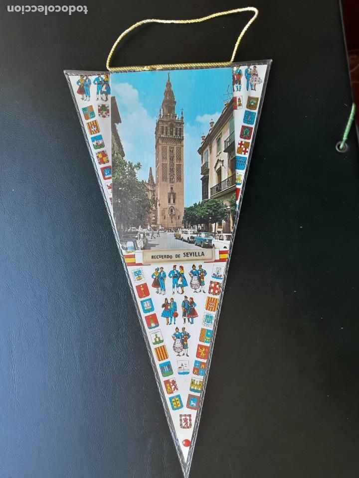 Bandierine di collezione: BANDERIN RECUERDO DE SEVILLA, A&Ntilde;OS 70 &Oacute; 60