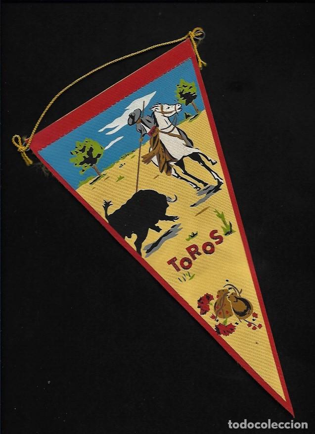 Bandierine di collezione: ANTIGUO BANDERIN DE TELA - TOROS
