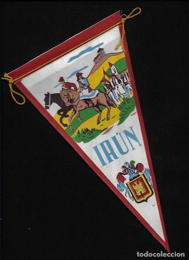 Bandierine di collezione: ANTIGUO BANDERIN DE TELA - IRUN