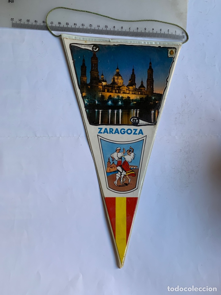 Bandierine di collezione: BANDER&Iacute;N. RECUERDO DE ZARAGOZA.