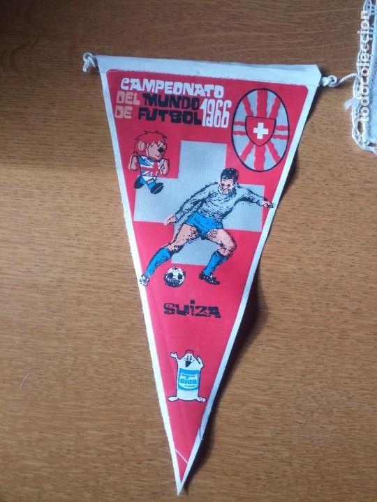 Bandierine di collezione: Antiguo bander&iacute;n f&uacute;tbol campeonato del mundo 1966 Gior