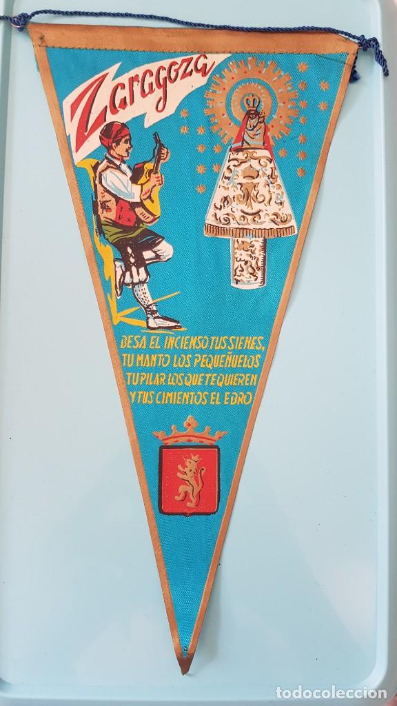 Galhardetes de cole&ccedil;&atilde;o: Bander&iacute;n Zaragoza. VIRGEN DEL PILAR. DE TELA