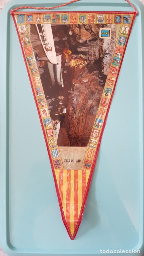 Galhardetes de cole&ccedil;&atilde;o: Bander&iacute;n VALL DE UXO. PLASTIFICADO.