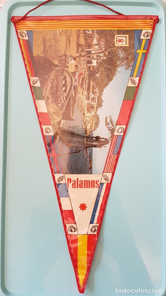 Galhardetes de cole&ccedil;&atilde;o: Bander&iacute;n PALAMOS. Catalu&ntilde;a. PLASTIFICADO.