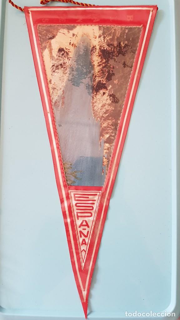 Galhardetes de cole&ccedil;&atilde;o: Bander&iacute;n ESPA&Ntilde;A. BLANES. PLASTIFICADO.