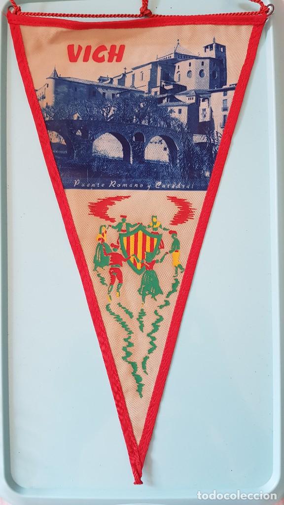 Galhardetes de cole&ccedil;&atilde;o: Bander&iacute;n VICH. PUENTE ROMANO Y CATEDRAL. CATALU&Ntilde;A