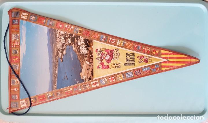 Galhardetes de cole&ccedil;&atilde;o: Bander&iacute;n ROSAS. CATALU&Ntilde;A. PLASTIFICADO.