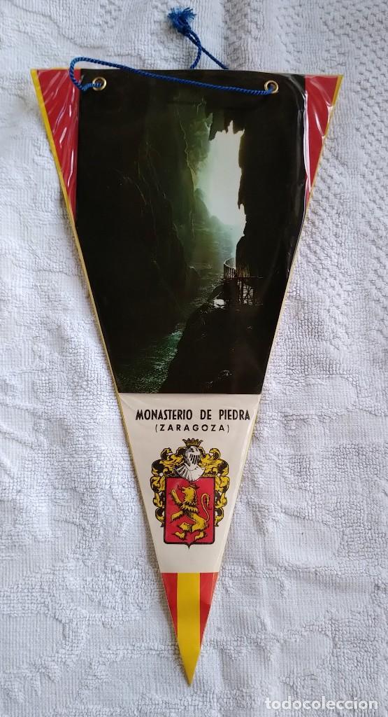 Sammlung von Wimpeln: BANDERIN. MONASTERIO DE PIEDRA. ZARAGOZA. PLASTIFICADO. A&Ntilde;OS 60. BUEN ESTADO