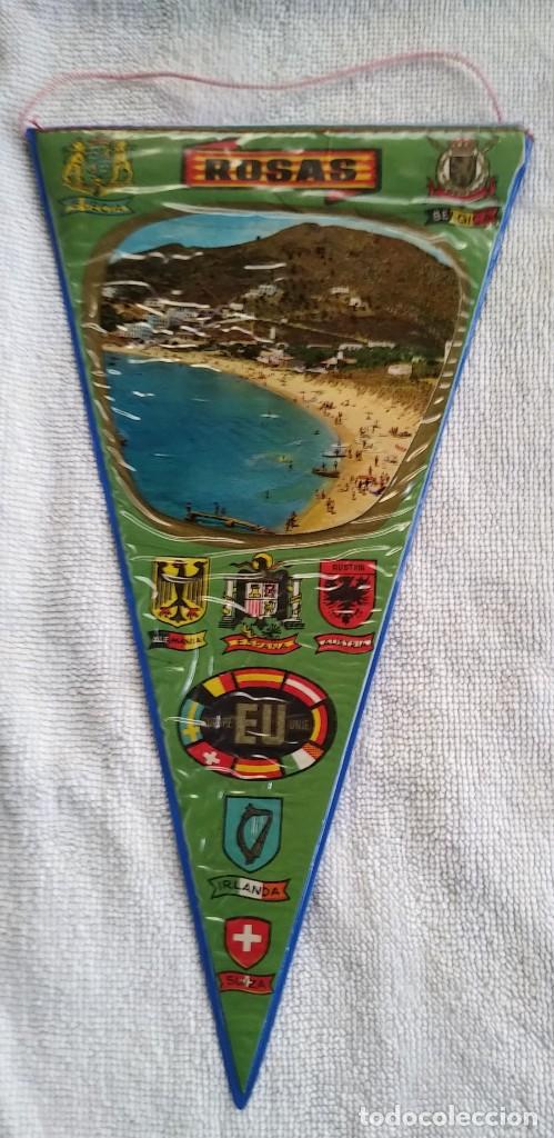 Sammlung von Wimpeln: BANDERIN. ROSAS. PLASTIFICADO. A&Ntilde;OS 60. MUY BUEN ESTADO