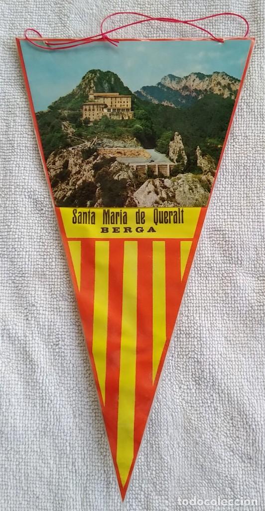 Sammlung von Wimpeln: BANDERIN. SANTA MAR&Iacute;A DE QUERALT . TELA. A&Ntilde;OS 60. MUY BUEN ESTADO